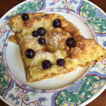 Buttery Baked Bismarck Pancake